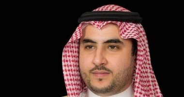 وزير الدفاع السعودي و رئيس الإمارات بقصر الشاطئ بأبو ظبي يتباحثان حول أمن المنطقة