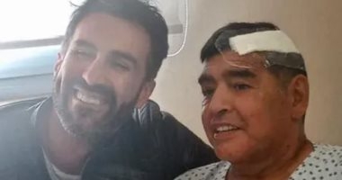 أسرار جديدة حول وفاة مارادونا.. استمرار المحاكمة مع 7 متهمين.. مؤامرة وراء جراحة رأس الفتى الذهبى واتهامات للطبيب لوكى.. رئيس قسم الأعصاب: كان ورما بسيطا يختفى بالأدوية.. وابنة دييجو تتهم الأطباء: خدعونا