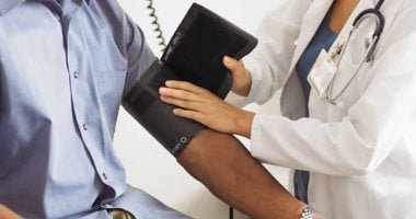 بدءا من عمر 18 عاما.. تعمل فحص طبى شامل امتى وإيه هى الفحوصات