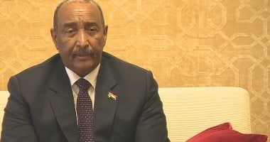 عبد الفتاح البرهان يصدر مرسوما دستوريا بتعيين كامل الطيب رئيسا للوزراء