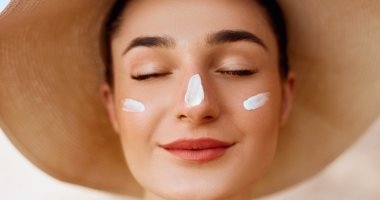 حكم استعمال الصن بلوك للمحرم.. دار الإفتاء تجيب