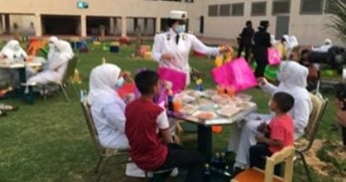 الداخلية توزع مساعدات على سكان المناطق الحضارية الجديدة بالعيد..فيديو