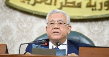 جبالي منتقدا غياب وزيري المالية والتخطيط خلال مناقشة الموازنة: لا حُجة مقبولة