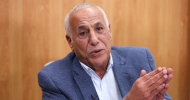 رئيس نهضة الزمامرة يطمئن على حسين لبيب بعد تعرضه لوعكة صحية