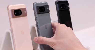 جوجل تستعد لتحسين شاشة Pixel 10 بمعدل PWM عالى