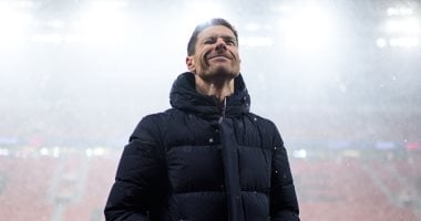 ريال مدريد يتفق على عقد لمدة 3 سنوات مع تشابى ألونسو