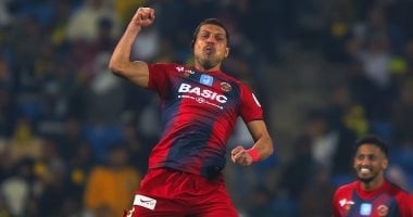 رغم امتلاكه عروض احتراف من السعودية والإمارات.. طارق حامد يقترب من العودة للزمالك
