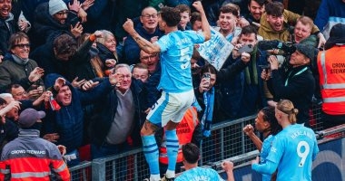 مانشستر سيتي يحسم مستقبل جون ستونز