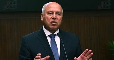 نائب رئيس الوزراء: تدريب مجانى لتأهيل سائقى الأتوبيسات والنقل الثقيل