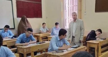 انخفاض المجموع واختفاء مواد.. مفاجآت امتحانات الثانوية العامة 2025