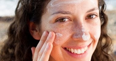 وزارة الصحة تحذر: أشعة الشمس تقتل فى صمت.. وهذه 6 نصائح لحماية بشرتك