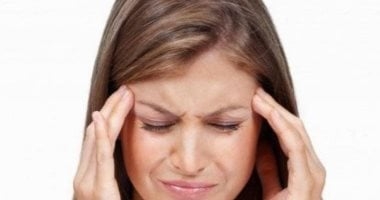 صداع مؤخرة الرأس .. اعرف سببه وطرق العلاج