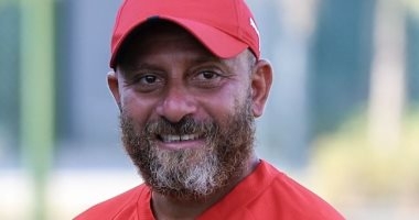 وائل رياض يمنح لاعبى منتخب المحليين الثقة رغم وداع تصفيات أفريقيا