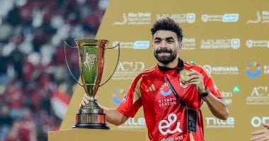 55 مباراة و 9 بطولات.. حصاد رحلة خالد عبد الفتاح بقميص الأهلى