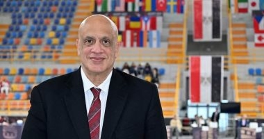 طارق الحسيني: ذهبية طلبه في بطولة العالم لسلاح الشيش للناشئين تتويج لمجهود منظومة كاملة