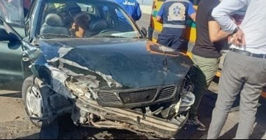 النيابة تحقق فى مطاردة 3 طلاب سيارة فتيات بطريق الواحات