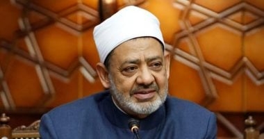 شيخ الأزهر يغادر مطار دبى متوجهًا إلى القاهرة عقب مشاركته فى قمة الإعلام العربى
