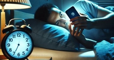هل تعاني من صعوبات النوم وزيادة الوزن؟.. قد يكون جدول وجباتك هو السبب
