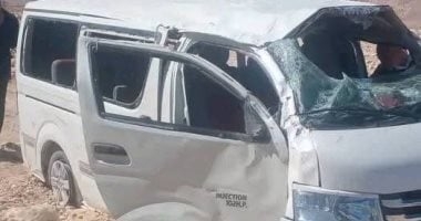 مصرع 6 أشخاص وإصابة آخر فى انقلاب ميكروباص داخل مصرف بالدقهلية