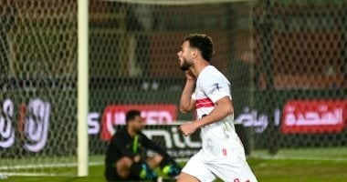 دونجا يزور قبر والده قبل نهائي كأس مصر بين الزمالك وبيراميدز