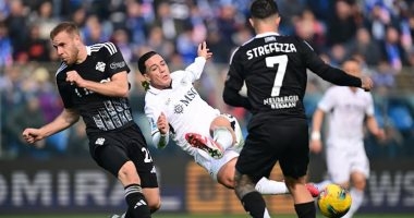 نابولي يفرط فى صدارة الدوري الإيطالي بخسارة أمام كومو 2 - 1.. فيديو
