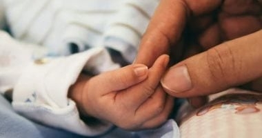 الوزن الطبيعى للمولود وعدد الرضعات.. 5 عوامل مؤثرة