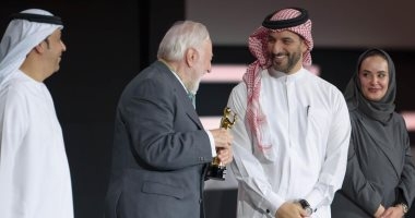 نائب حاكم الشارقة يشهد حفل ختام إكسبوجر
