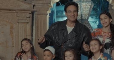 مطرب أرابيسك والوتد.. حسن فؤاد يطرح أغنية "في كل بيت"