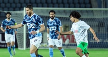 كاف يحدد 1 إبريل موعدا لمباراة بيراميدز والجيش الملكي ويعلن طاقم الحكام