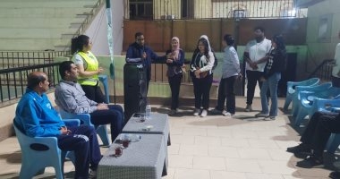 نائب محافظ الأقصر يلتقى متطوعى مبادرة ظواهر الشبابية في أمسية رياضية.. فيديو