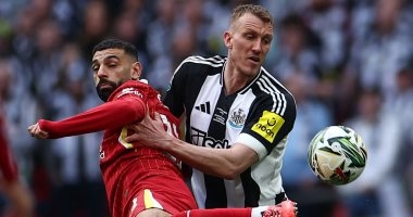 ليفربول ضد نيوكاسل يونايتد.. تصرف رائع من سلوت بعد خسارة كأس الرابطة