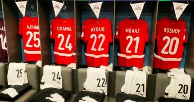 شاهد غرفة ملابس منتخب مصر للناشئين قبل مواجهة بوركينا فاسو فى أمم أفريقيا