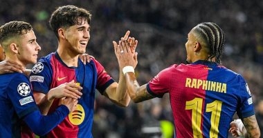 برشلونة ضد دورتموند.. البارسا يتفوق بهدف رافينيا في الشوط الأول (فيديو)