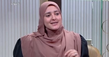 بصلى فى البيت وأنا متعطرة.. هل صلاتى صحيحة؟.. أمينة الفتوى تجيب