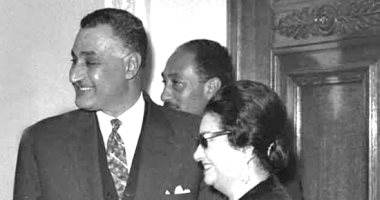 سعيد الشحات يكتب: ذات يوم 14 أبريل 1968.. منح أم كلثوم جواز سفر دبلوماسى بقرار من جمال عبدالناصر تقديرا لجهودها فى دعم المجهود الحربى واحتباس صوتها تأثرا وقت تلقيها الخبر تليفونيا