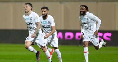 طارق حامد يشارك في فوز ضمك ضد الخلود 3 - 1 بالدوري السعودي (فيديو)