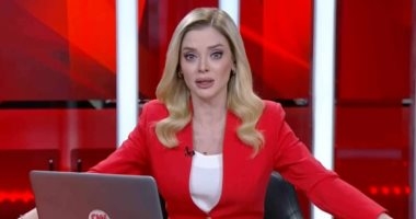 شاهد ذعر مذيعة "سى إن إن" على الهواء أثناء حدوث زلزال تركيا بقوة 6.2 درجة