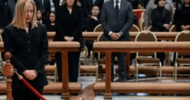 ميلونى تودع البابا فرانسيس وتشارك بعض نصائحه: لا تفقد حس الفكاهة