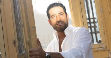 أحدث ظهور لـ عمرو سعد فى إطلالة جديدة.. صور