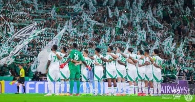 رياض محرز يقود هجوم الأهلى ضد الخلود فى الدورى السعودى