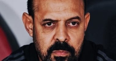 النحاس يجهز لاعبي الأهلي البدلاء والعائدين من الإصابة قبل مواجهة فاركو