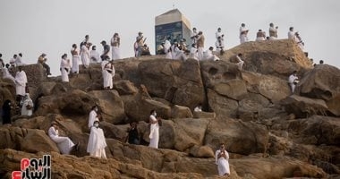 بلاد الحرمين تستقبل حجاج 2025.. نصف مليون حاج يصلون المملكة.. تكثيف حملات ضبط المخالفين ووزارة الداخلية السعودية تناشد بسرعة الإبلاغ عنهم.. إطلاق مبادرات لخدمة ضيوف الرحمن ورعاية خاصة لذوى الهمم