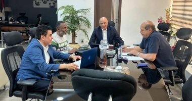 درويش ونبيل يجتمعان مع الكاس استعدادًا لكأس العالم
