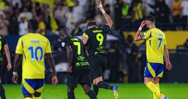 عوار الجبار يحسم كلاسيكو النصر ضد الاتحاد بريمونتادا قاتلة 3-2.. فيديو