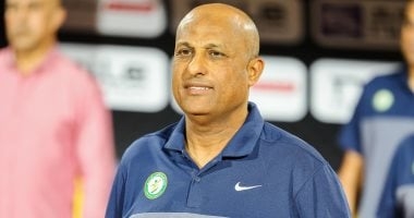 طارق مصطفى ينهي الاحتفالات فى البنك الأهلي استعداداً للحدود
