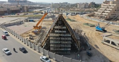 ميدان الرماية يتزين بـ هرم رابع.. شاهد محطة مترو الخط الرابع.. صور