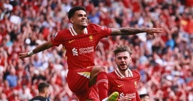 النصر ينافس برشلونة على ضم لويس دياز
