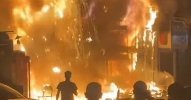 مصرع عامل إثر حريق مطعم امتد لواجهة عقار فى مصر الجديدة