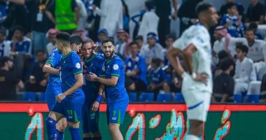 الفتح ضد الهلال.. الزعيم يتأخر بثنائية في الشوط الأول بالدوري السعودي