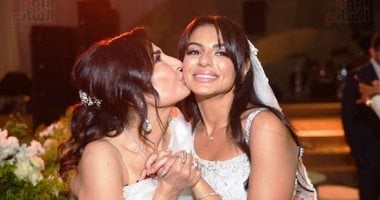 18 صورة من حفل زفاف هيا كتكت ابنة أمل رزق بحضور نجوم الفن